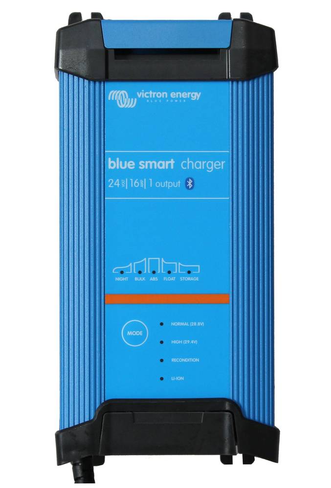Зарядное устройство для гелевых, AGM и LiFePo4 аккумуляторов 24 Вольта, 16 Ампер, модель Blue Smart Charger 24/16