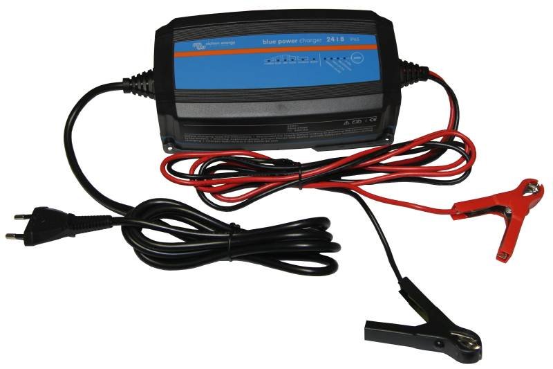 Зарядное устройство для гелевых, AGM и LiFePo4 аккумуляторов 24 В, 8 А, модель Blue Power Charger 24/8 IP65